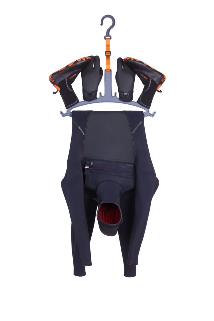 C-MONSTA WETSUIT HANGER - Image 8
