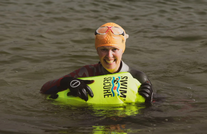 SWIM SECURE Dry Bag Floats - 28L - Image 3