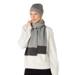 Musto Tipped Beanie & Scarf Gift Set - Image 2