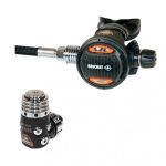 BEUCHAT VR400 REGULATOR & VR OCTO SET WITH SUUNTO SM36 GAUGE - Image 3